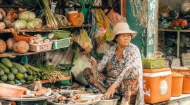 Carrageenan is extracted from red seaweed with minimal processing. It is included in recipes for shelf-stable beverages, dairy desserts, baked goods and many other foods enjoyed across the world -- foods that taste delicious with less fat and sugar, foods that are vegan, kosher and halal.