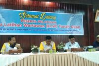Panitia pelaksana dan Ketua PWI Tanah Datar menyampaikan sambutannya 