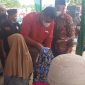 Ketua Amphiwi Wilayah Sumut menyerahkan Santunan Untuk Anak Yatim Piatu