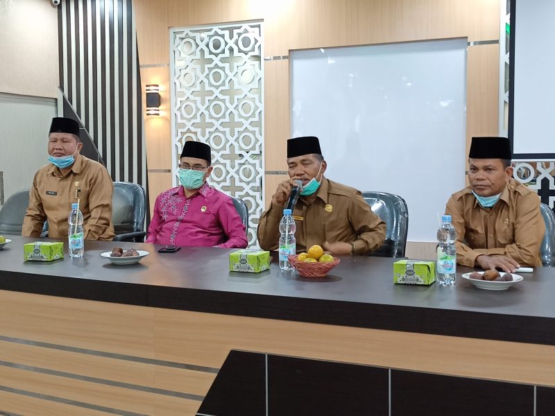Kakankemenag  Tanah Datar H Syahrul memberikan sambutannya.
