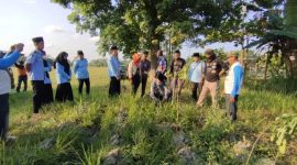 Penanaman Pohon Produktif di se.rotan percut bersama Agusalim Tanjung, SO.SI (Ketua Umum Amphibi)