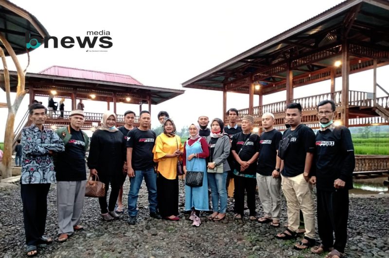 Amphibi Sumatera Barat Bukber di Kota Batusangkar