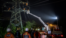 Ilustrasi : PLN Perbaiki Sutet (Saluran Udara Tegangan Ekstra Tinggi)