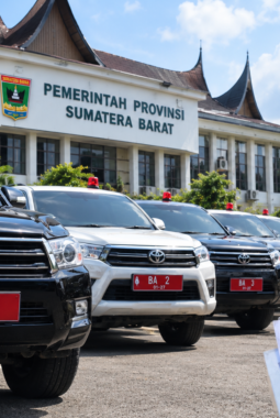 Ironi di Sumbar: 2.000 Mobil Dinas dan 3.890 Kendaraan ASN Nunggak Pajak Rp6,3 Miliar